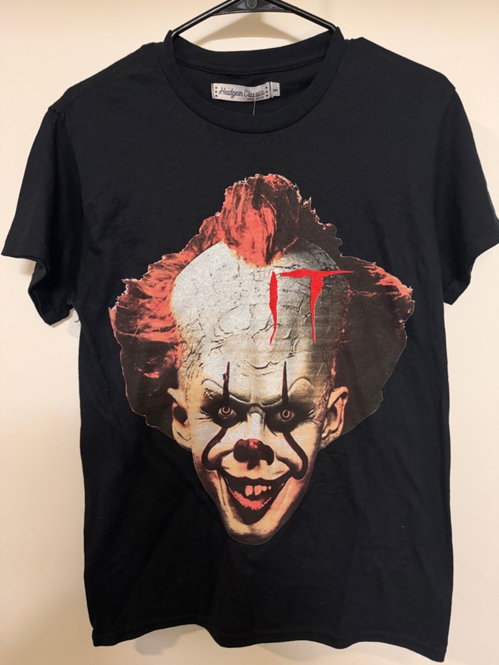 🤡😱🤡  IT Pennywise Black Short Sleeve Graphic Tee Size S